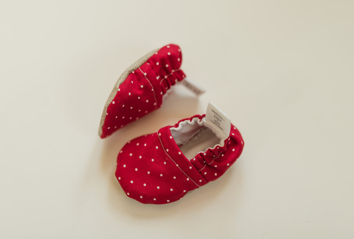 Red best sale baby slippers